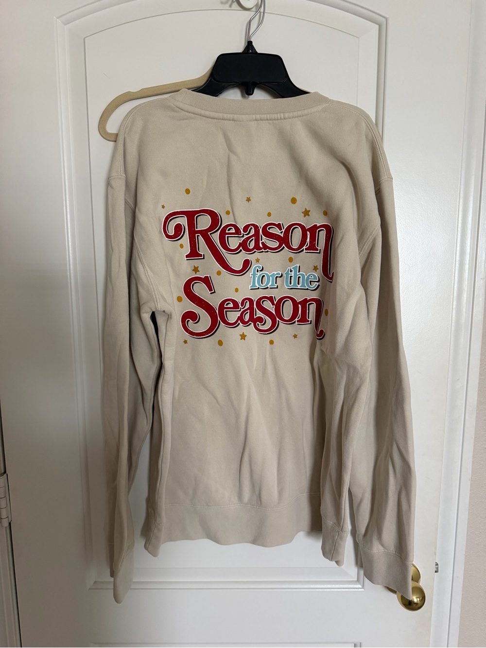 GUC living fully mallory ervin sweatshirt medium tan reason for season Christmas